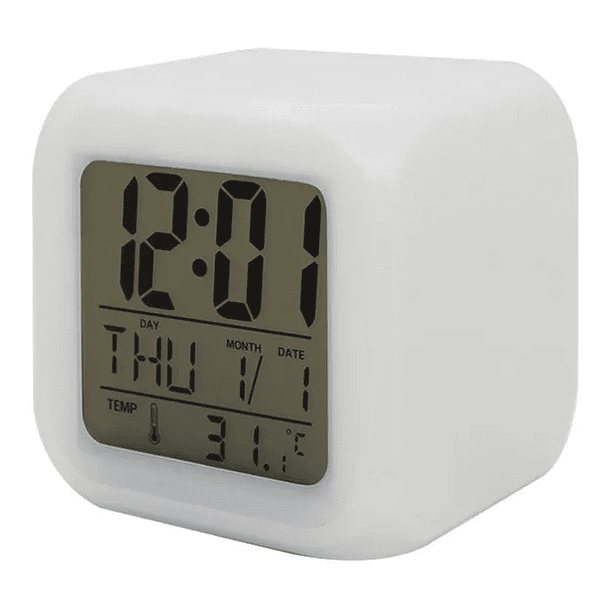RELOJ DIGITAL CAMBIA COLOR CON 3 PLACAS METALICAS